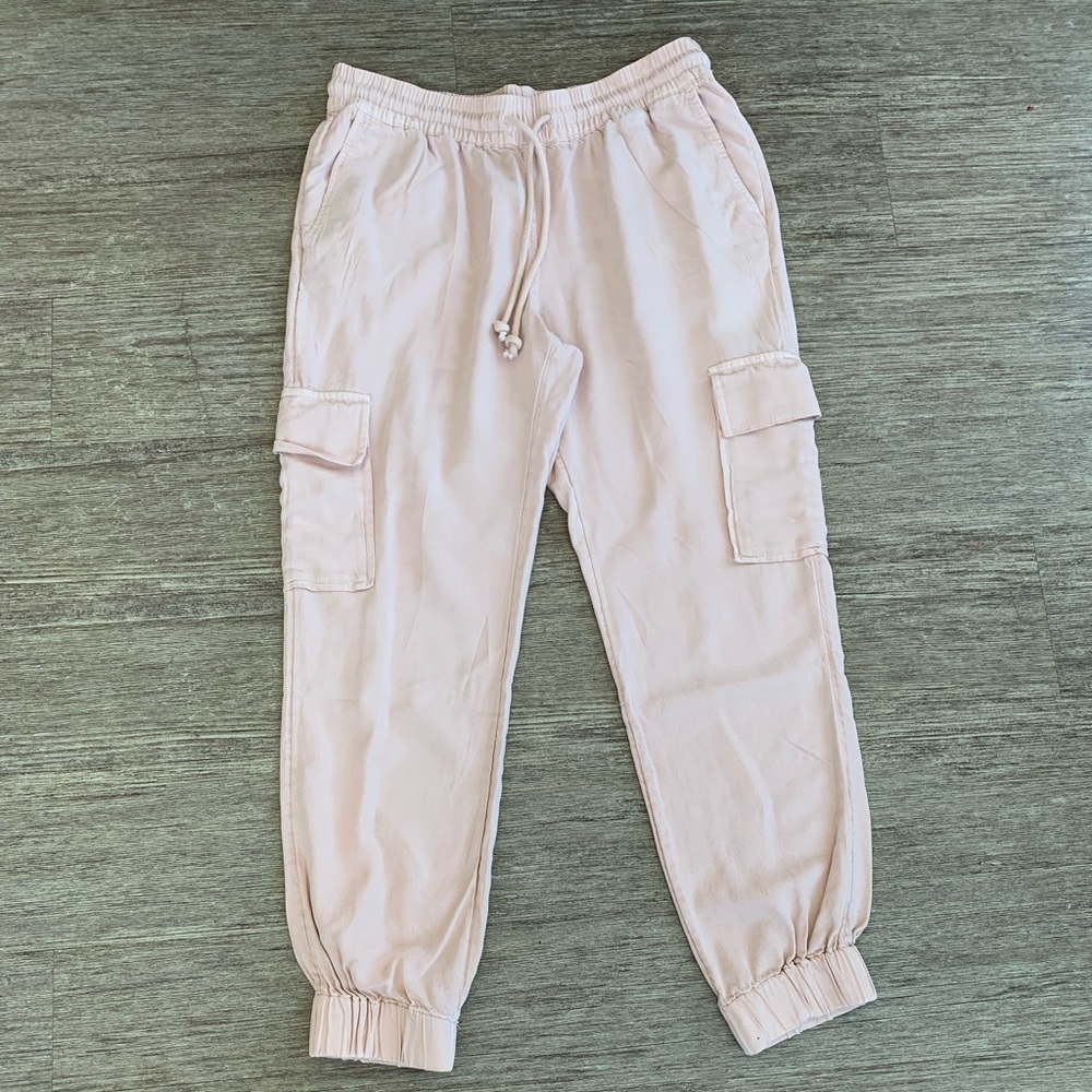 NWT Elizabeth & James Pink Cargo Pants